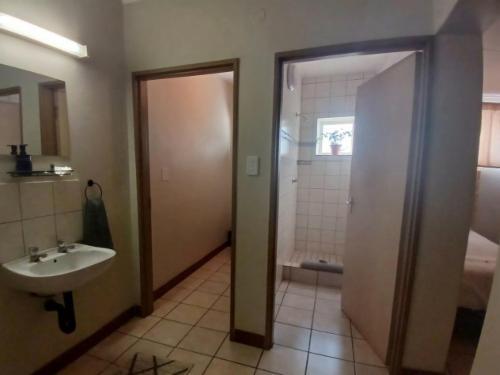 Kruger Foothills Villa Hoedspruit Room photo